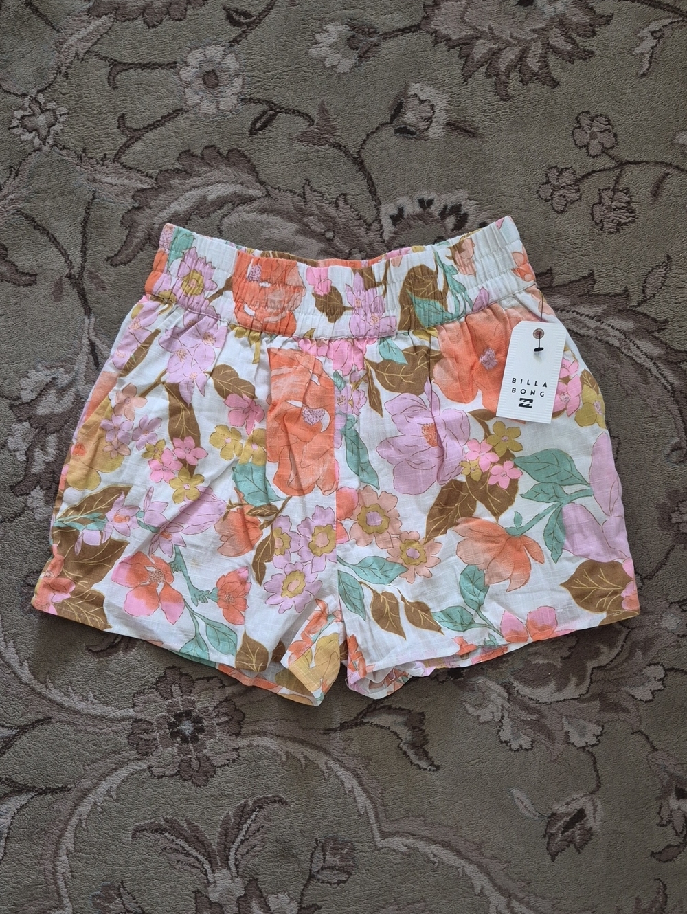 NWT Billabong Floral Cotton Shorts - L